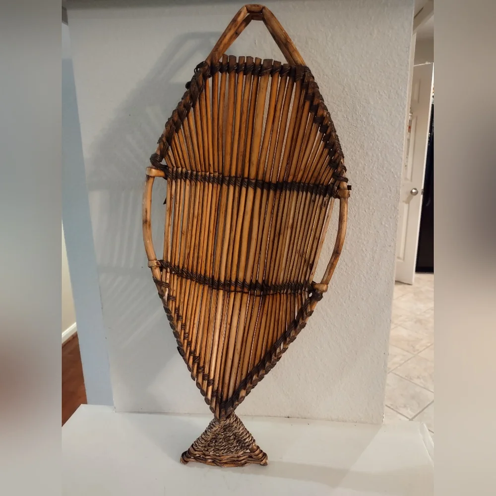 Wicker Rattan Bamboo Fish Basket Wall Table Display Decor - Picture 2 of 5